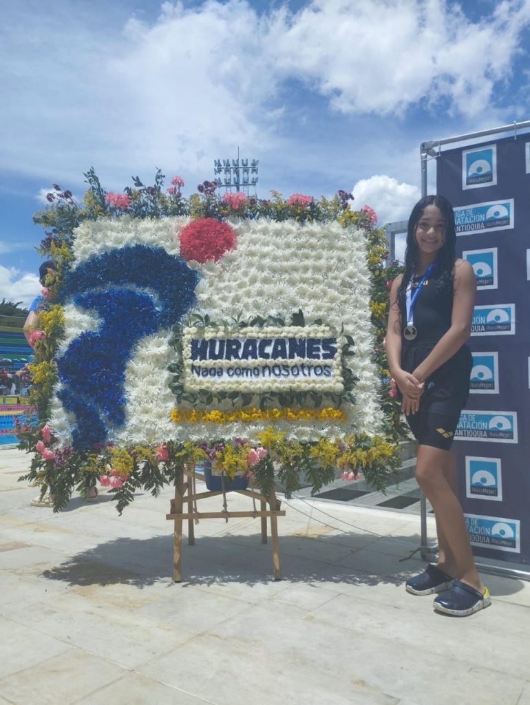 ¡Orgullo Institucional! Estudiante Salomé Trujillo Ñungo se destaca en torneo nacional de natación