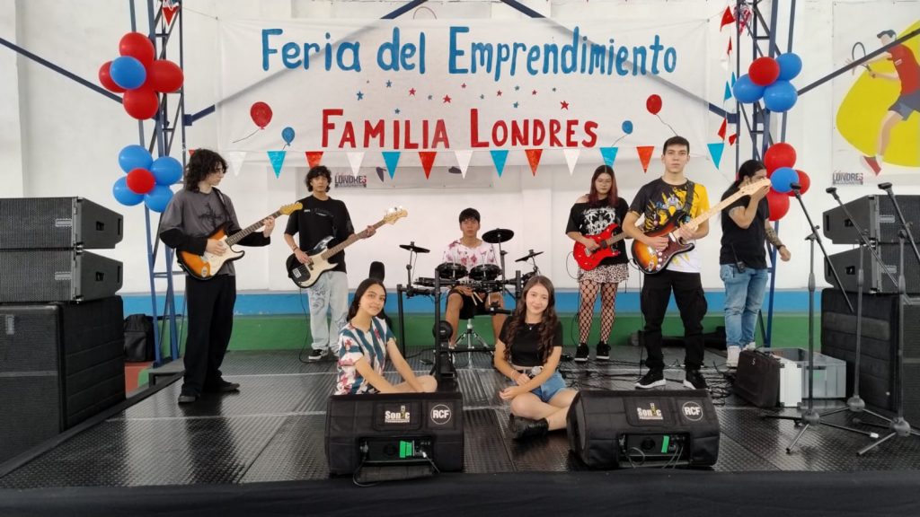 👨‍👩‍👧‍👦 Día de la Familia: unión, arte y alegría en una jornada para el corazón