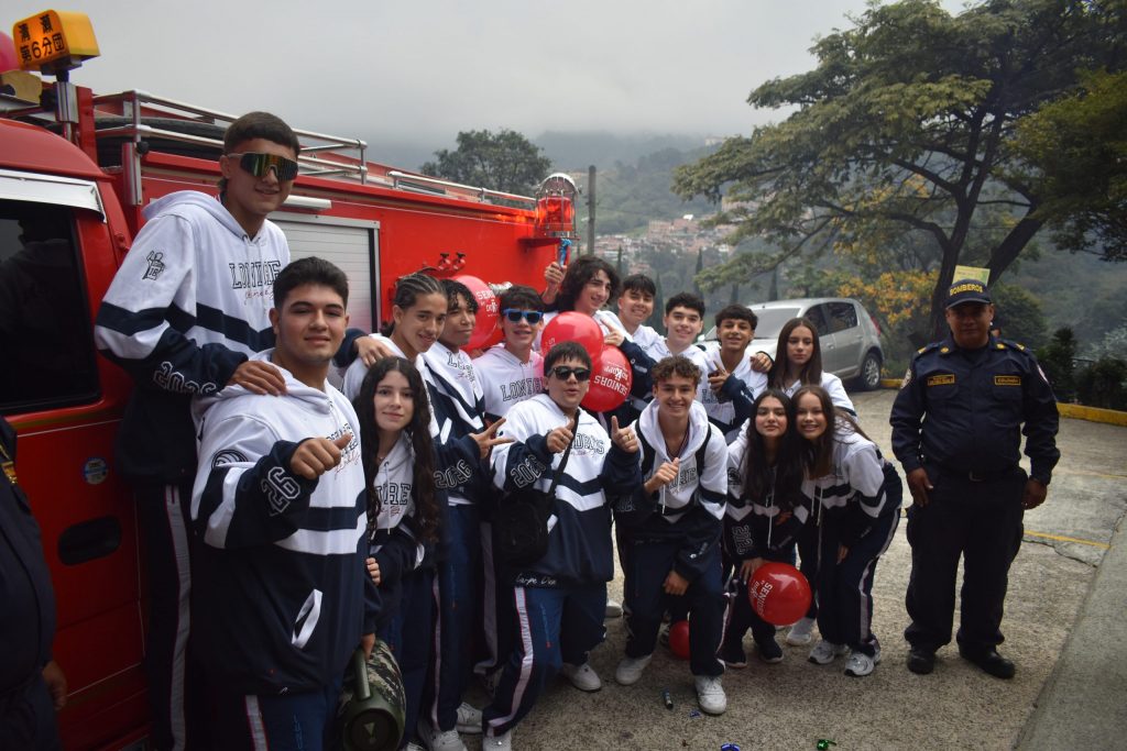 El Colegio Londres dio la bienvenida a sus estudiantes en una emotiva jornada de inicio escolar.